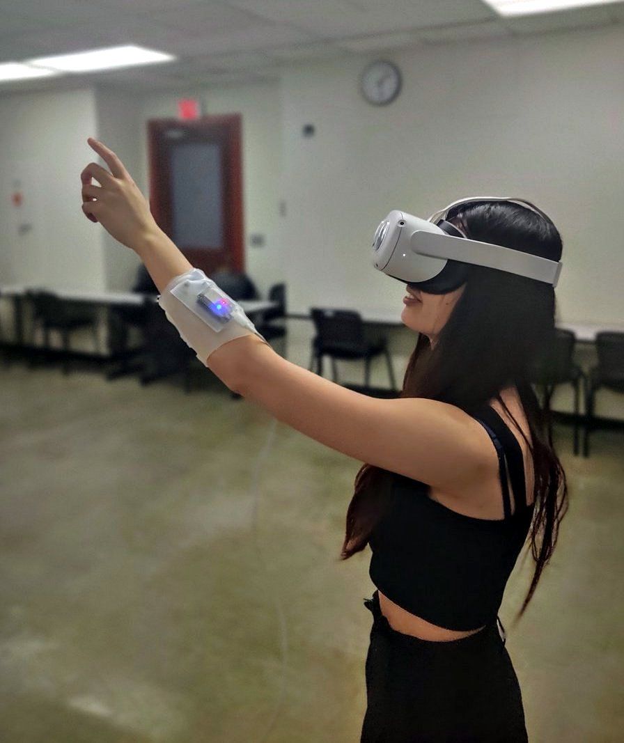 Cover image for Enhancing agency in Redirected Walking with Haptic Nudges